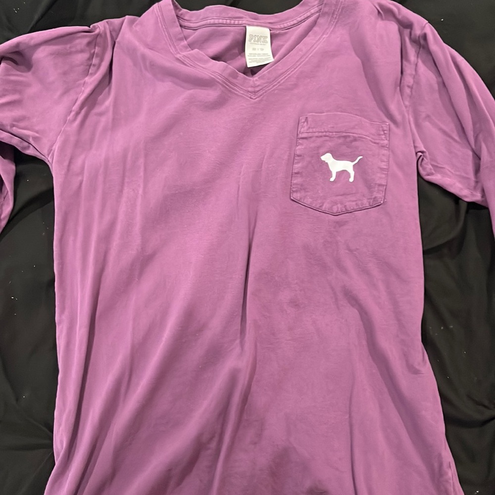 VS Pink Long sleeve Tee